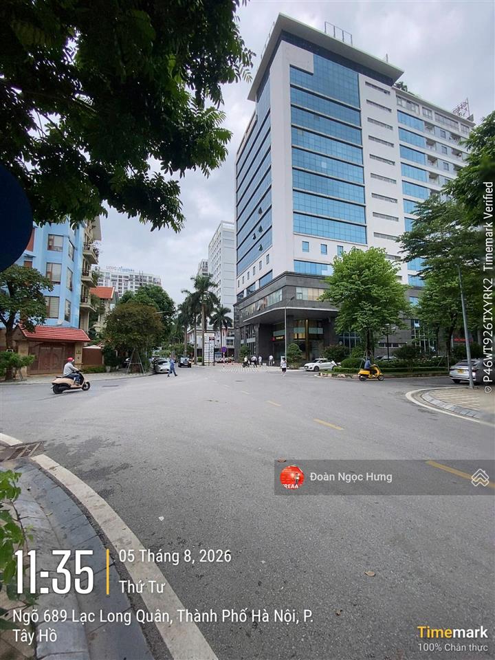 Cho thuê biệt thự lạc long quân, kđt vườn đào, tây hồ. dt 250m2, 3 tầng 1 hầm 1 tum, full đồ, 125tr