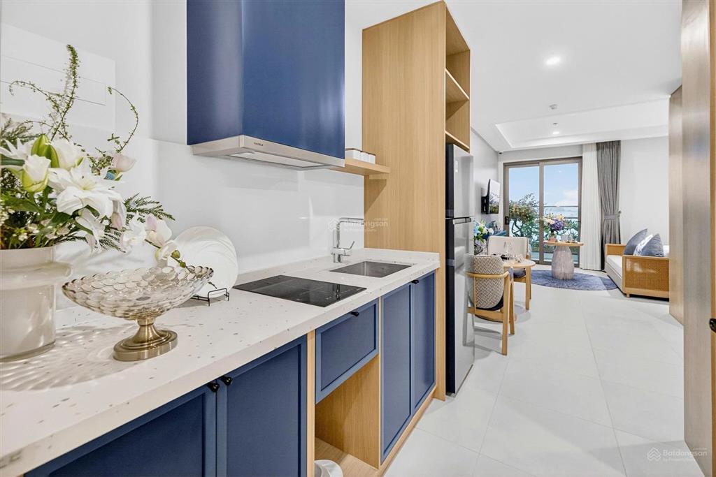 Bán căn 1pn tầng 21 view trực diện biển tòa c3 sun centro hạ long