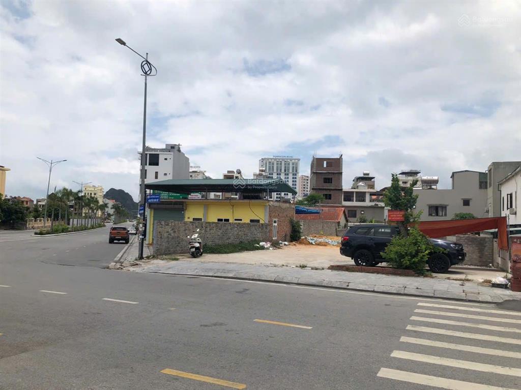 Cần bán đất trung tâm hạ long. dt 540m mặt đường nguyễn văn cừ. vị trí đắc địa, kinh doanh đa ngành