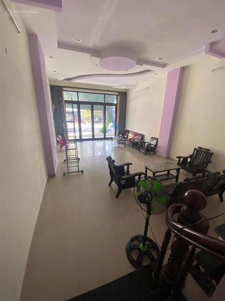 Bán nhà 3 tầng mặt tiền lý tế xuyên  khuê trung cẩm lệ  đà nẵng  sát ngã tư nguyễn hữu thọ .