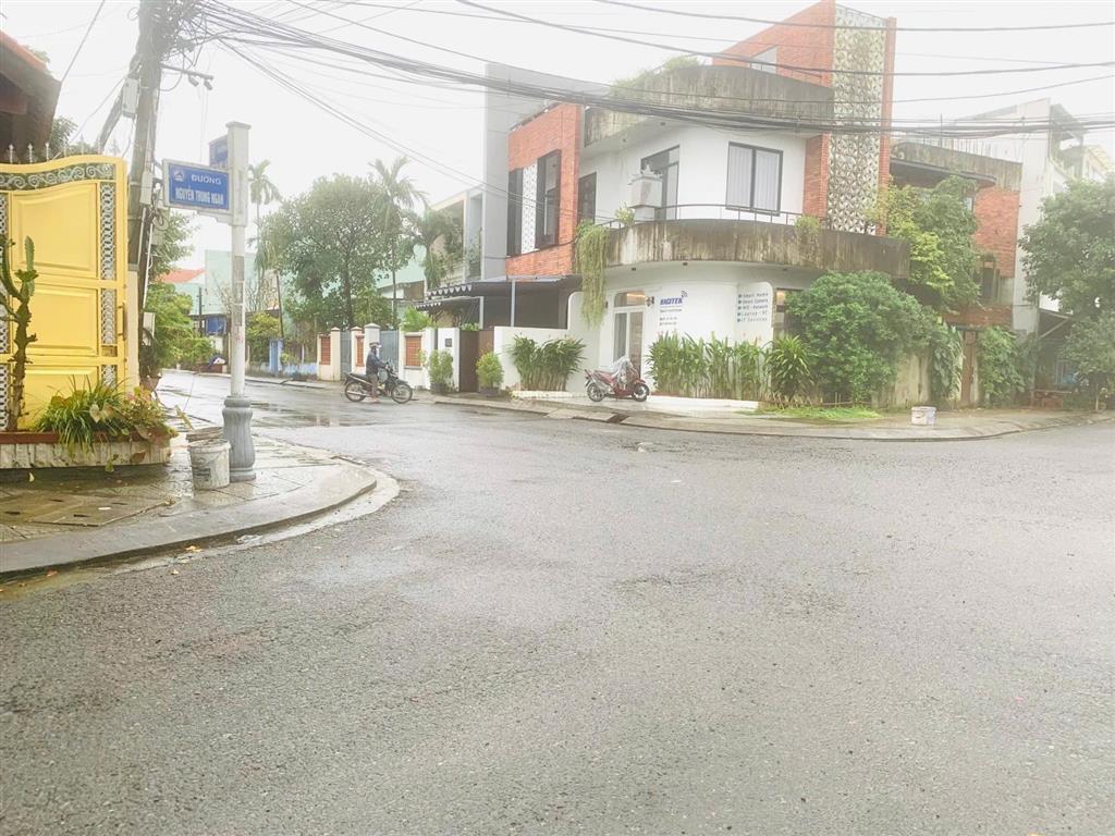 Bán nhà cấp 4 mt nguyễn trung ngạn  khuê trung  đà nẵng