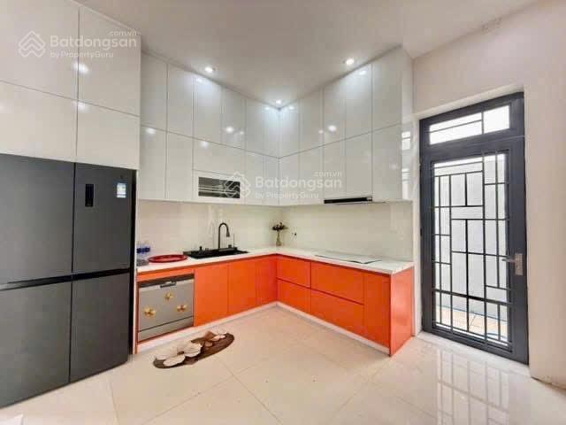 Cho thuê biệt thự sân vườn đường 7m5 nguyễn thị sáu, hoà xuân, đà nẵng.
