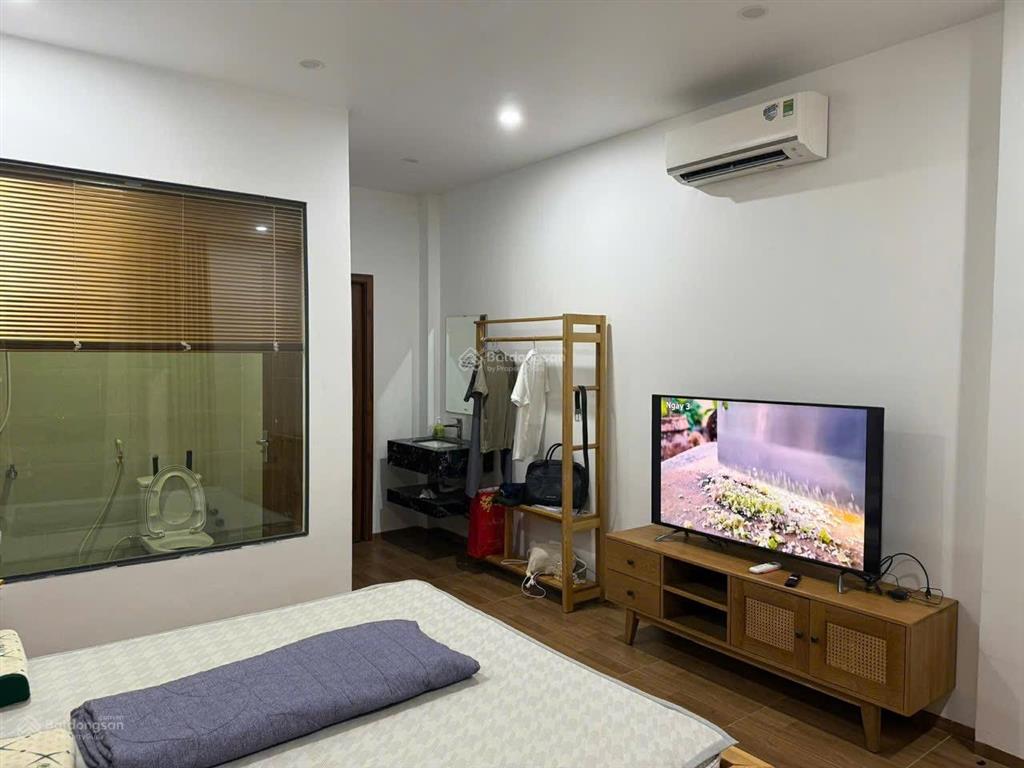 Cho thuê nhà 3 tầng mt bùi thiện ngộ  hòa xuân