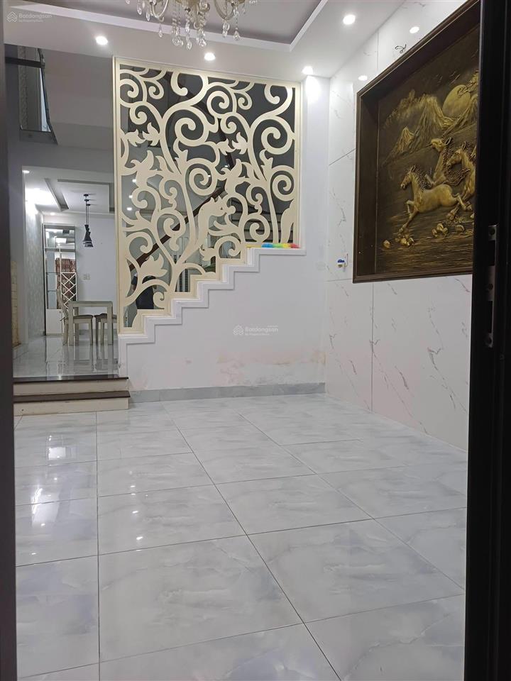 Cho thuê nhà 3 tầng mt vũ trọng phụnghải châu