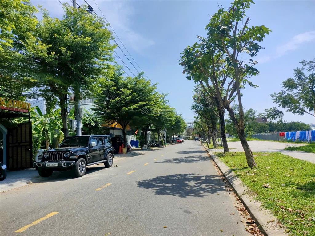 Bán đất biệt thự mt phạm viết chánh  view hồ (sụp hầm)