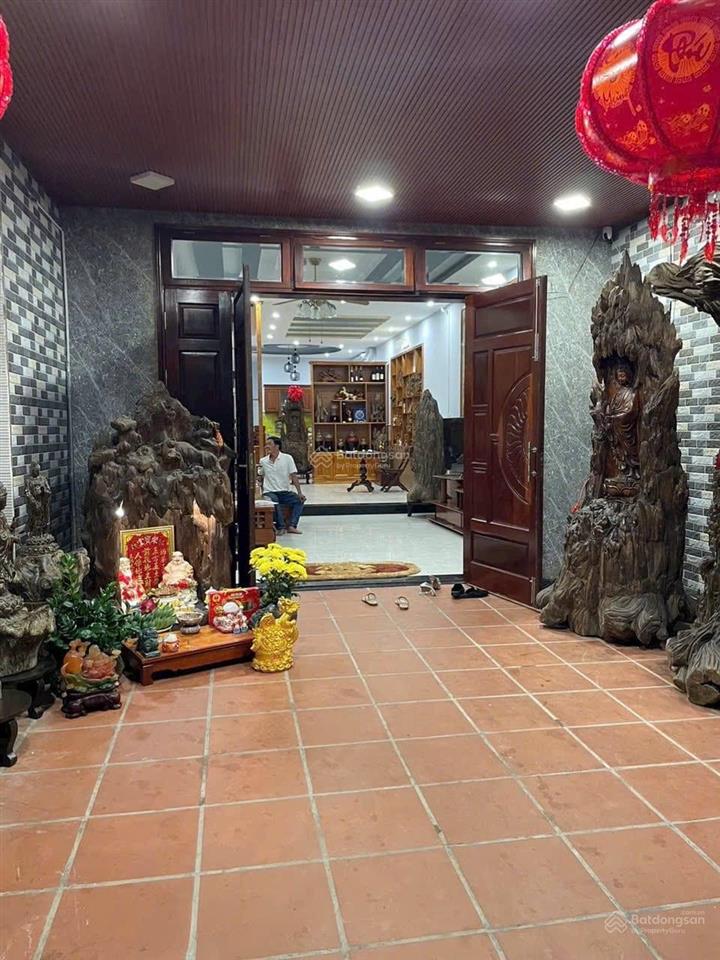 Bán nhà 3 tầng mới full nội thất gỗ cao cấp tại bá tùng  hòa quý ngũ hành sơn đà nẵng