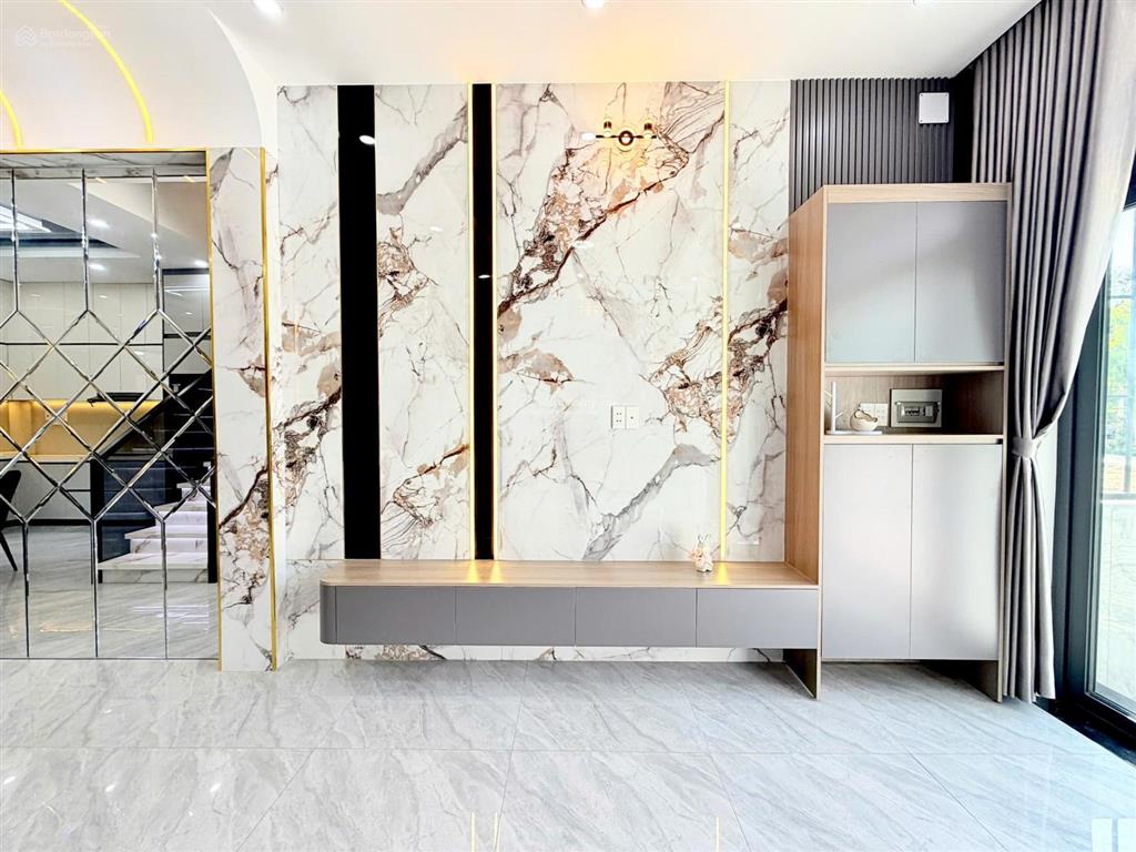 Nhà phố view sông  phong thuỷ đẹp  103,6m2 đất  3 tầng  chỉ 6,4 tỷ full nội thất hiện đại!!!