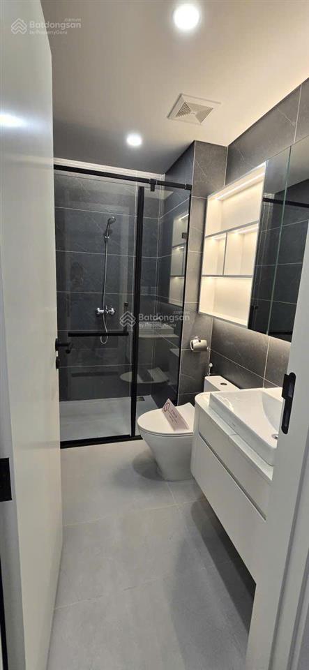 Mình chính chủ cần bán 1 căn hộ 100.7m2 tại the queen 360 giải phóng giá chỉ từ 90tr