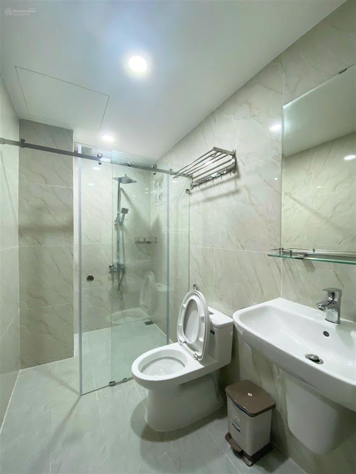 Trống căn 2pn 2wc siêu rộng  thiết kế luxury  có bathtub, ban công