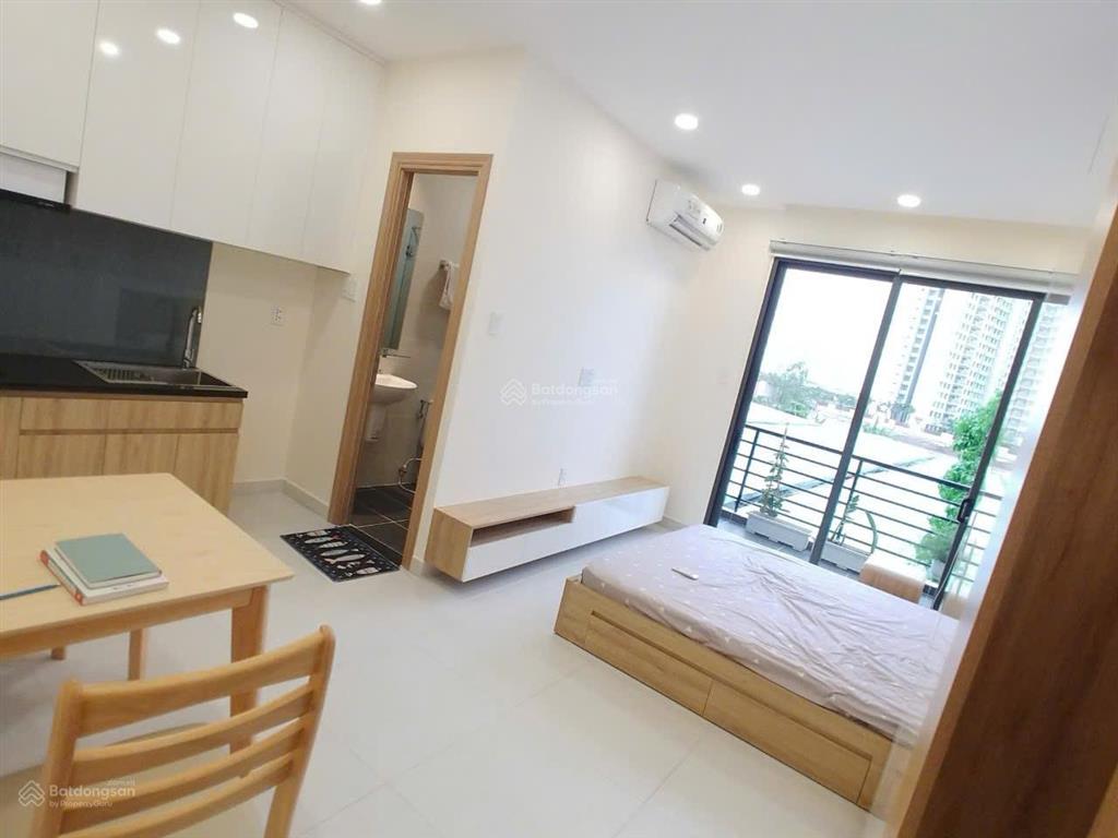Trống lại chiếc phòng studio xinh xắn  view đẹp  ít chi phí