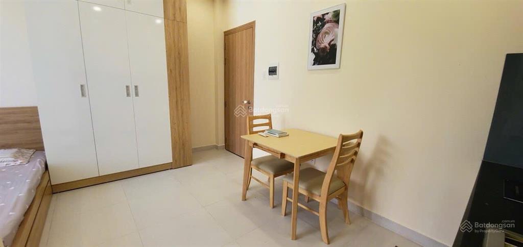 Trống lại chiếc phòng studio xinh xắn  view đẹp  ít chi phí