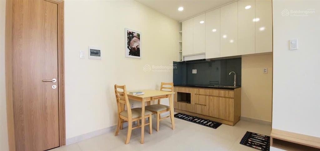 Trống lại chiếc phòng studio xinh xắn  view đẹp  ít chi phí