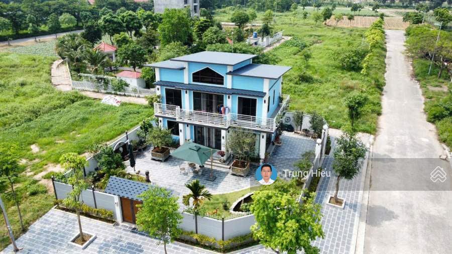 Cần bán biệt thự cienco mê linh diện tích 300m2 sổ đỏ giá chỉ 40 triệu /m2 đất