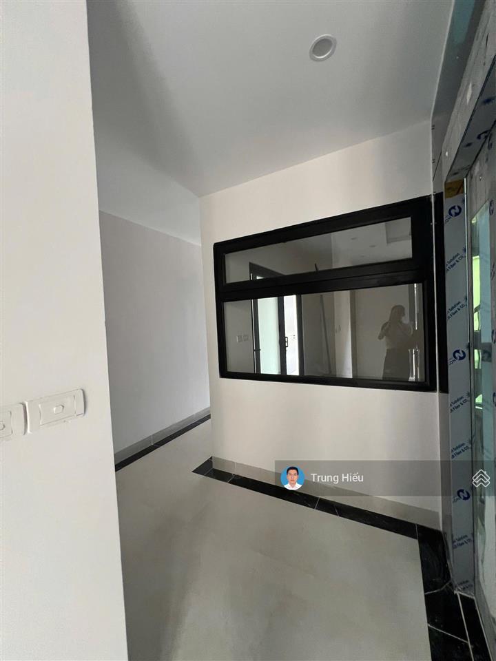 Cần cho thuê nhà hoàn thiện 5 tầng vinhomes global gate  cổ loa. sẵn vào ngay.