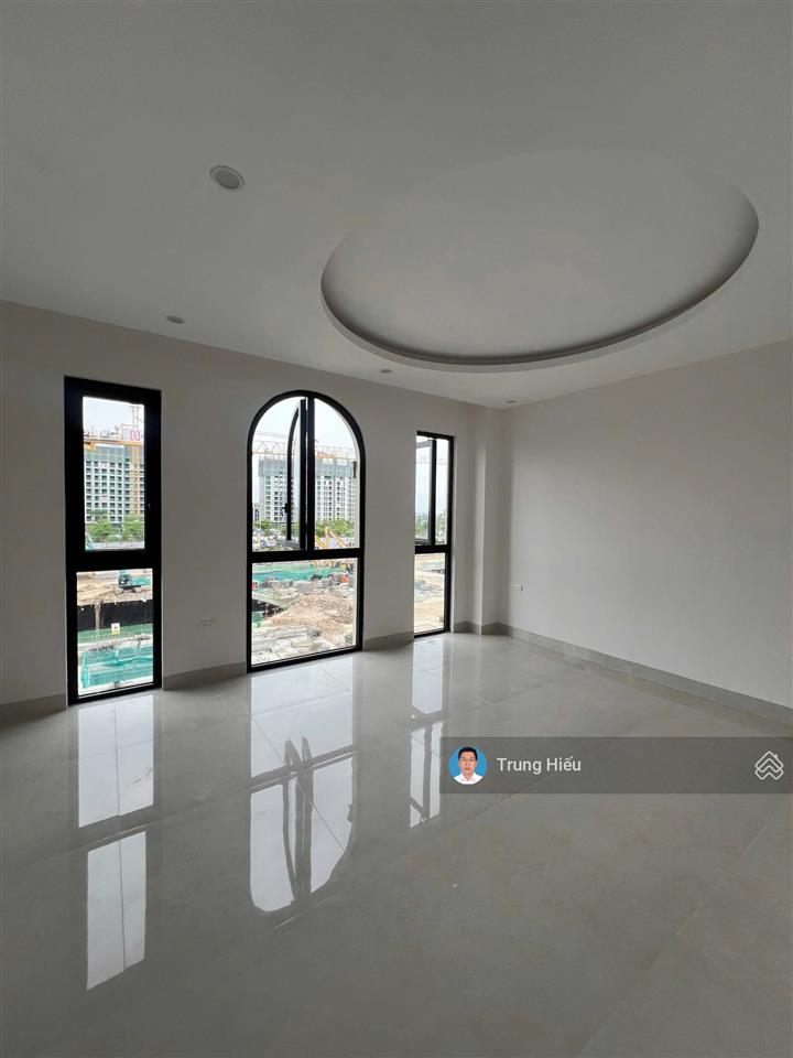Cần cho thuê nhà hoàn thiện 5 tầng vinhomes global gate  cổ loa. sẵn vào ngay.