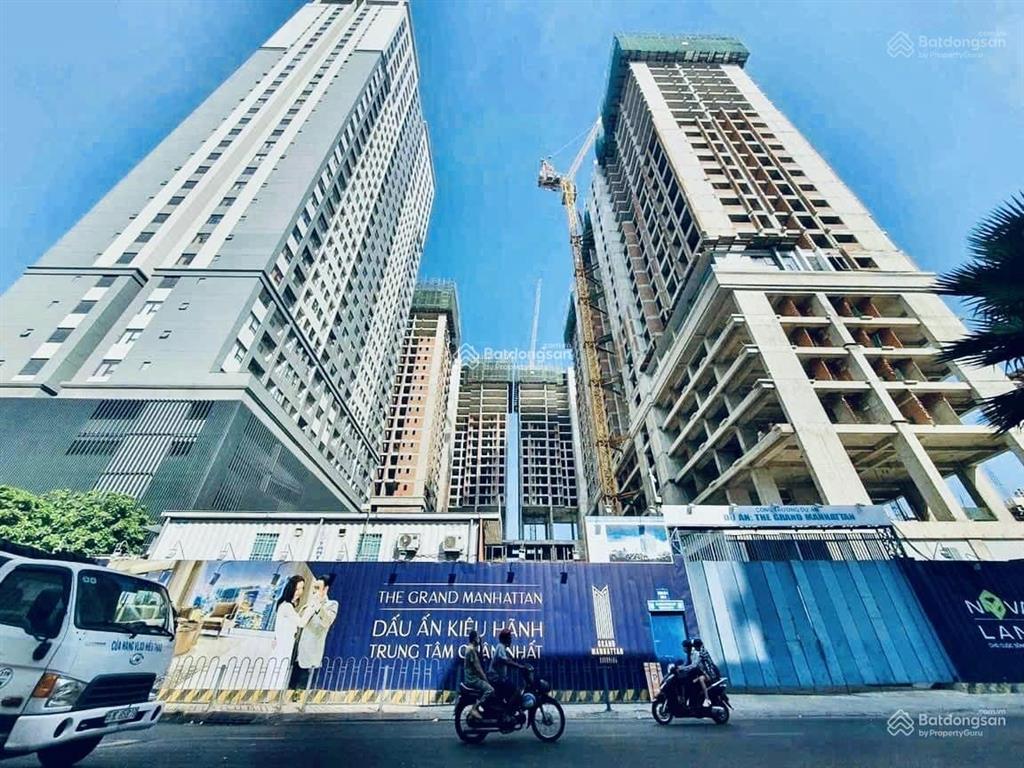 Chỉ 1 căn duy nhất, 3pn, 2wc tầng cao, giá bán 19 tỷ có suất đậu ô tô.  hoài châu 0939 420 ***