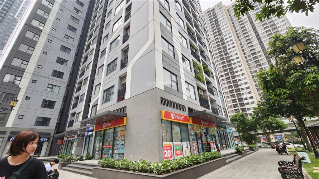 Quỹ căn shop chân đế chủ nhà cần bán gấp đang có dòng tiền cho thuê tốt