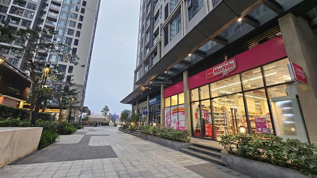 Bán shop 55m2, cho thuê 65tr/tháng, bán 16 tỷ