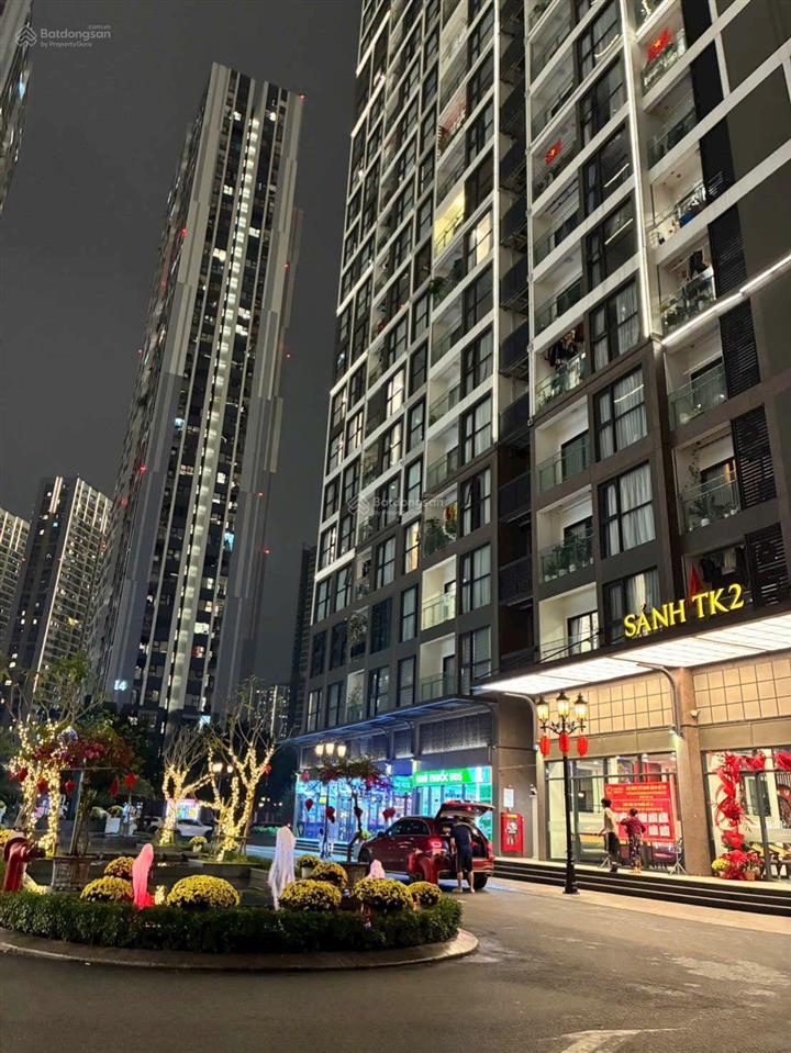 Bán shop 55m2, cho thuê 65tr/tháng, bán 16 tỷ