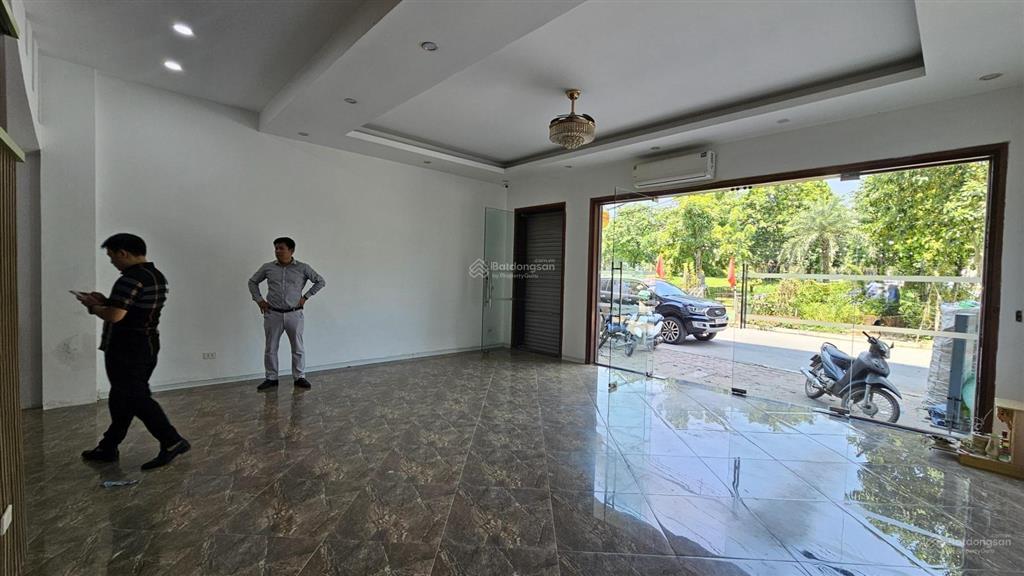 Cho thuê nhà phố. 70m2 cho thuê 60tr/th