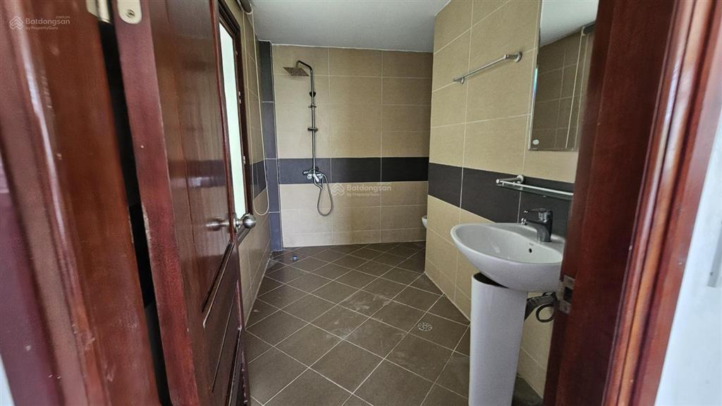 Cho thuê nhà phố. 70m2 cho thuê 60tr/th