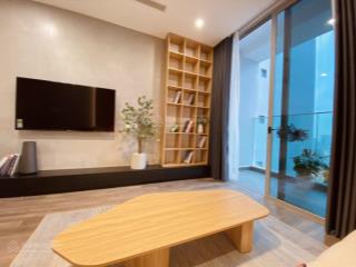 Chủ nhà gửi bán căn hộ giá tốt nhất center point cầu giấy 86m2 2 ngủ, 2wc full đồ xem nhà 24/7