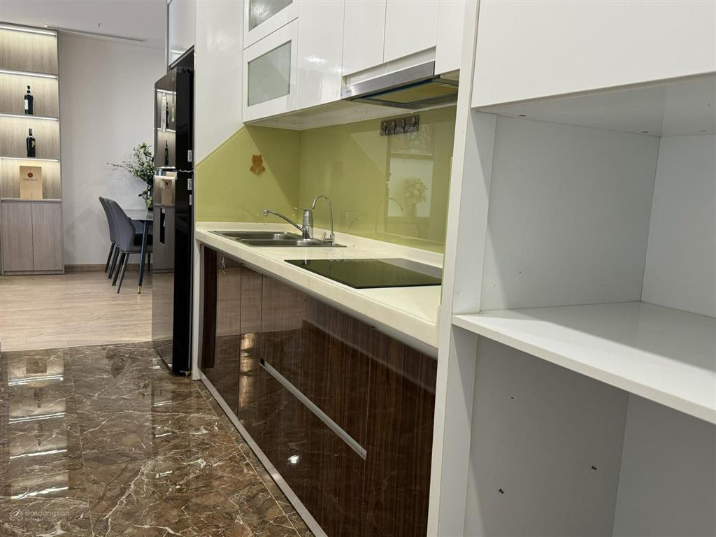 Chủ nhà thiện chí gửi bán căn hộ vinata 88m2 2 ngủ 2wc, full đồ mới bao sang tên xem nhà 24/7