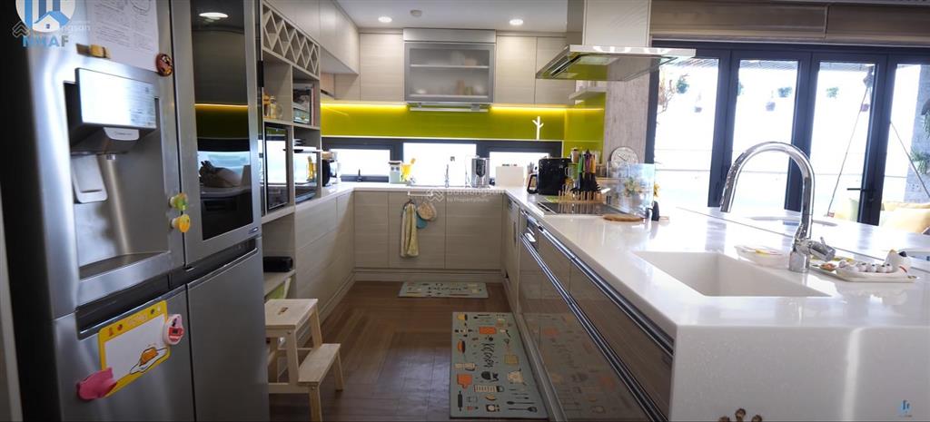 Chủ nhà tin tưởng gửi bán căn 171m2 4 ngủ 3wc dolphin plaza mỹ đình bao phí làm sổ xem nhà 24/7