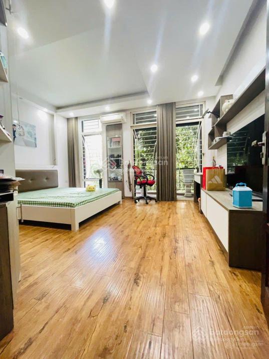 Chính chủ bán gấp liền kề 89 thịnh liệt 73m giá 18,9 tỷ