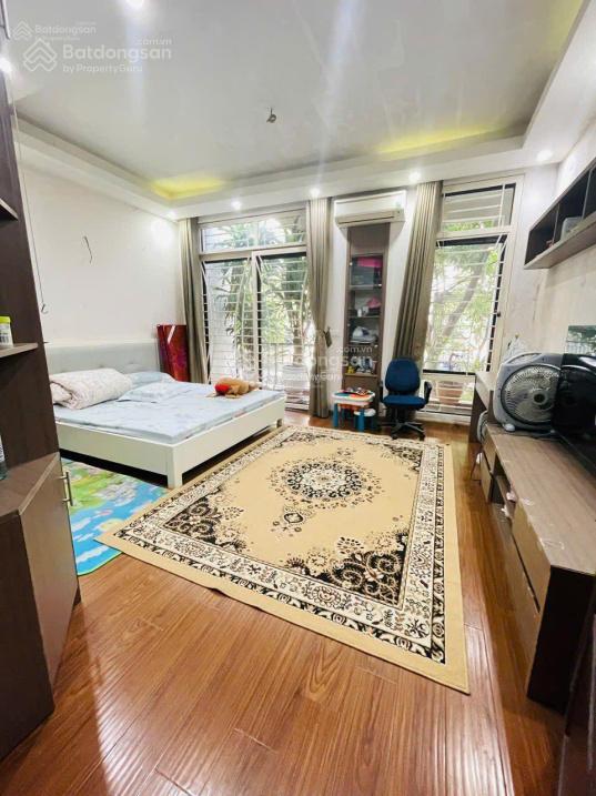 Chính chủ bán gấp liền kề 89 thịnh liệt 73m giá 18,9 tỷ