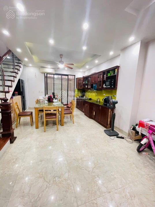 Chính chủ bán gấp liền kề 89 thịnh liệt 73m giá 18,9 tỷ