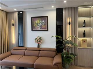 Bán gấp căn 2 ngủ the nine phạm văn đồng 80m2 2 ngủ 2 wc, full đồ mới giá 6 tỷ xem nhà 24/24