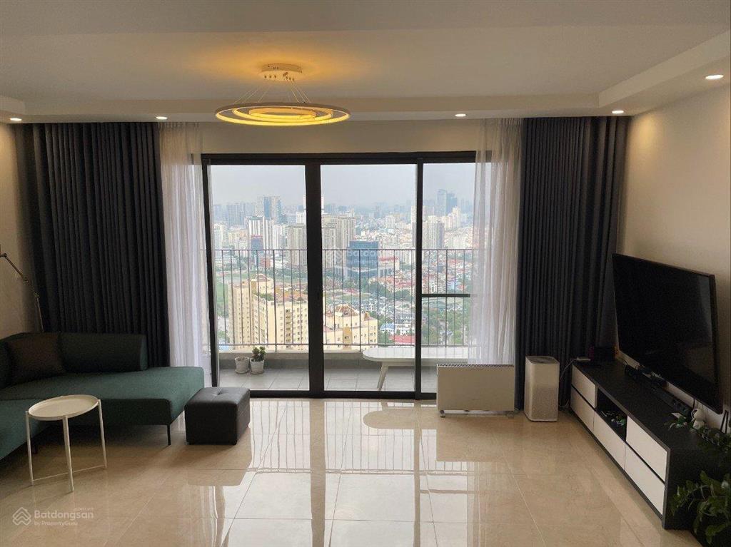 Chủ nhà gửi bán căn hộ 80m2 137 nguyễn ngọc vũ 3 phòng ngủ, 2 wc full đồ đẹp bao phí làm sổ