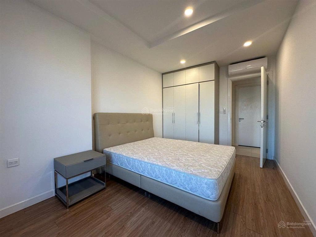 Chính chủ gửi bán căn hộ 80m2 2 ngủ 2wc vincom nguyễn chí thanh hướng mát rẻ nhất thị trường