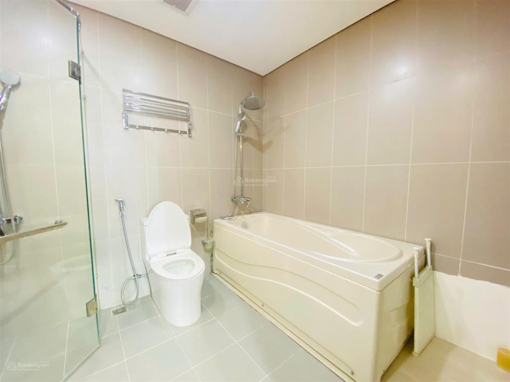 Chủ nhà gửi bán căn hộ 135m2 thông thuỷ 3 ngủ 2wc trung yên plaza, bao sang tên xem nhà 24/7