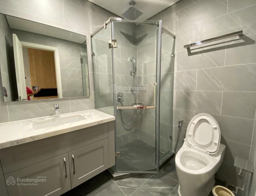 Chính chủ gửi bán chung cư golden park 2pn 2wc 85m2 view công viên full đồ + bao phí sang tên