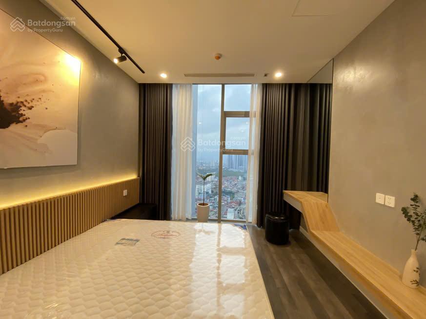 Chính chủ gửi bán chung cư golden park 2pn 2wc 85m2 view công viên full đồ + bao phí sang tên