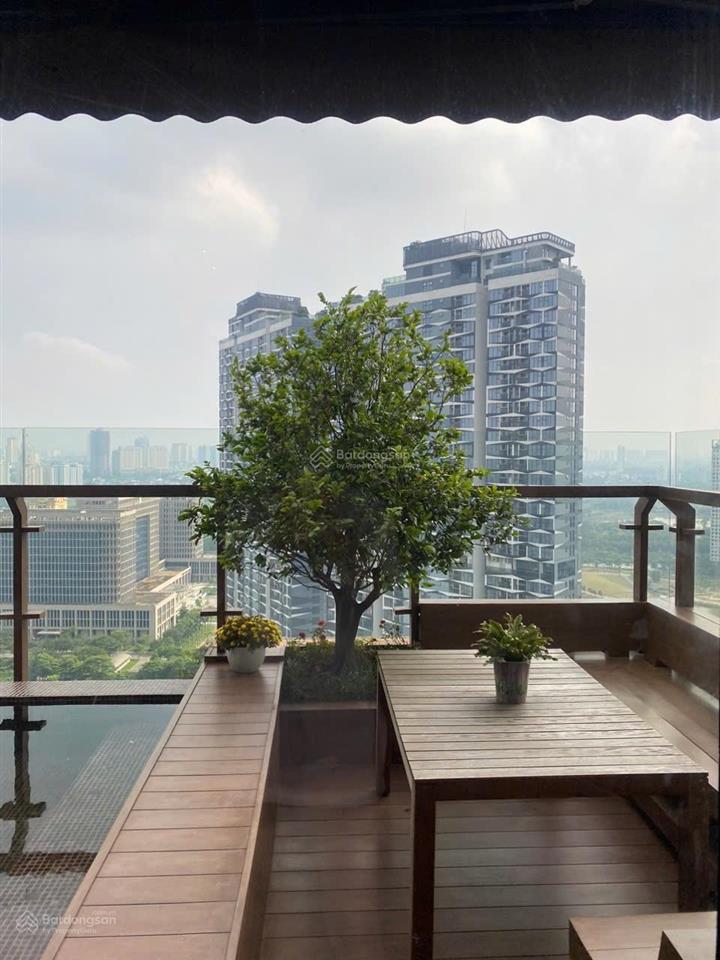 Penhouse siêu hiếm golden palace 480m2 5 ngủ 5wc nột thất chủ làm tâm huyết