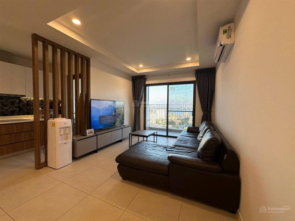 Chính chủ gửi bán căn hộ the gloria nguyên hồng 82m2 3 ngủ 2wc căn góc siêu vip, xem nhà 24/7