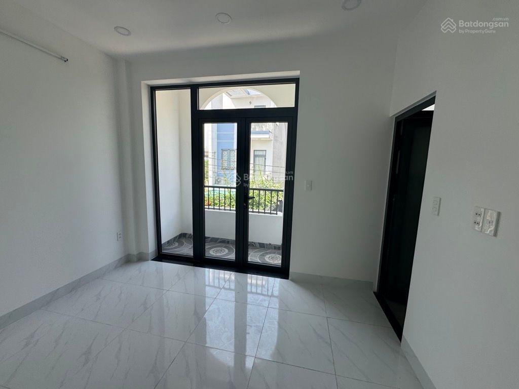 Bán nhà riêng 4pn + 4wc, đường 6, long bình, quận 9, tp.hcm, giá 5,6 tỷ