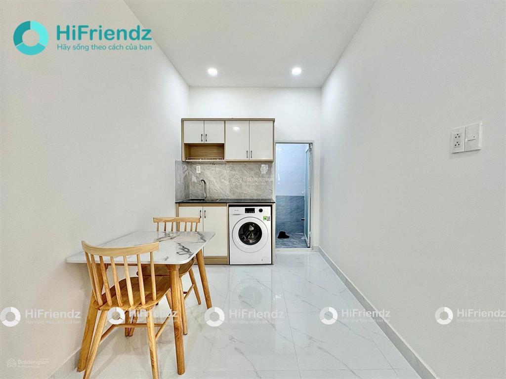 Căn hộ tách bếp  ban công rộng thoáng mới toanh gần gigamall, cầu bình lợi, đại học luật