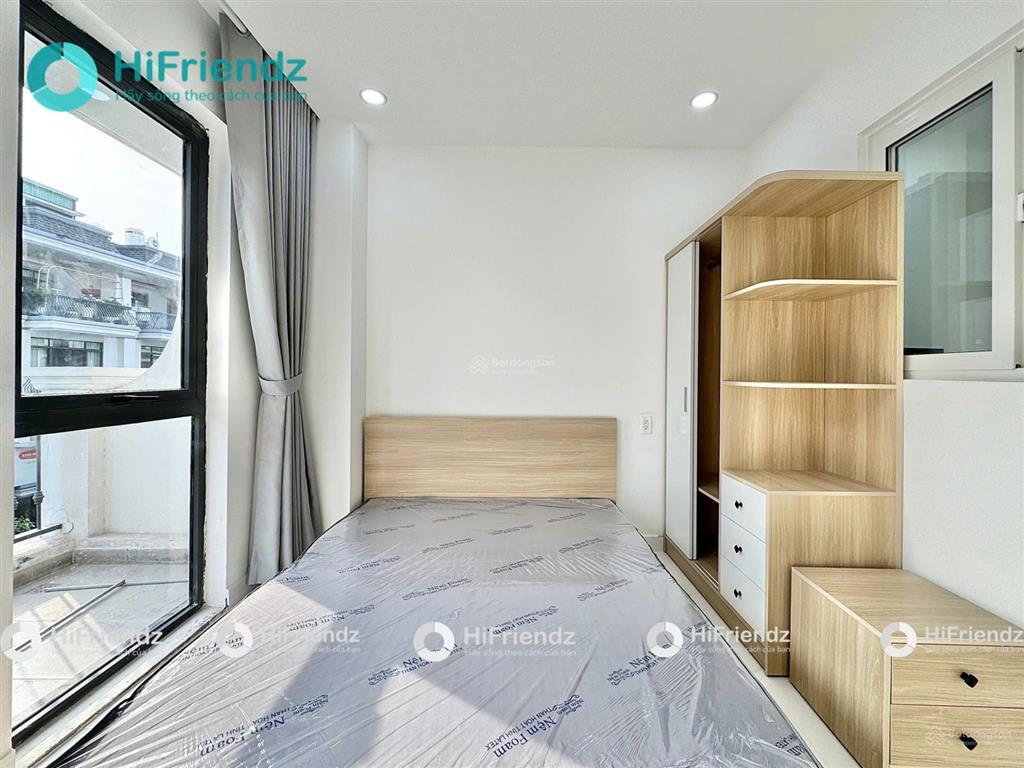 Căn hộ tách bếp  ban công rộng thoáng mới toanh gần gigamall, cầu bình lợi, đại học luật