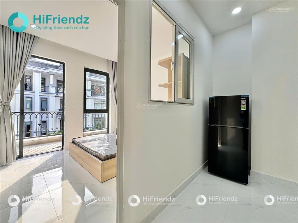 Căn hộ tách bếp  ban công rộng thoáng mới toanh gần gigamall, cầu bình lợi, đại học luật