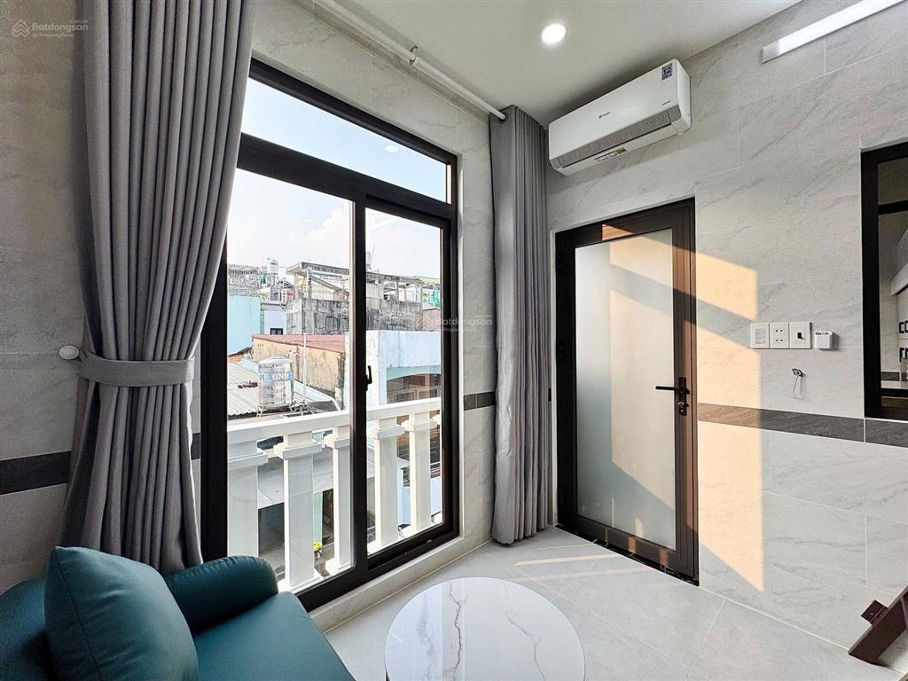 Duplex mini full nội thất  gần q1, q3, ban công, cửa sổ thoáng, chỉ 5,9 triệu/tháng