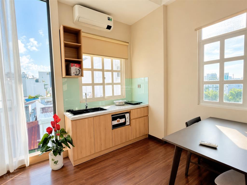 Khai trương chdv nguyễn hữu cảnh 6,4 tr,bếp tách riêng,tiện di chuyển cầu thị nghèngã tư hàng xanh
