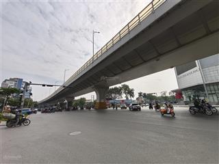 Mảnh đất phố tôn thất tùngngõ thông50m ra mặt đườngcạnh bệnh viện đh yphân lô 40m2giá đầu tư