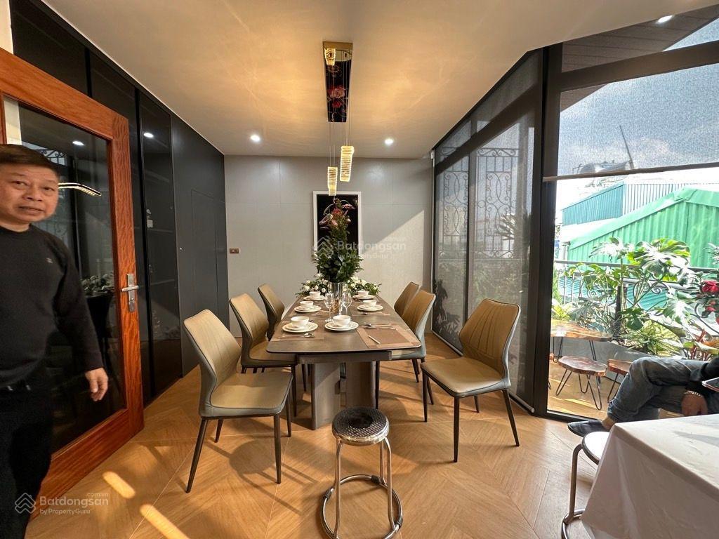 Khương đình  phân lô ô tô tránh  40m2, 7 tầng thang máy  đếm 10 bước chân ra mặt phố