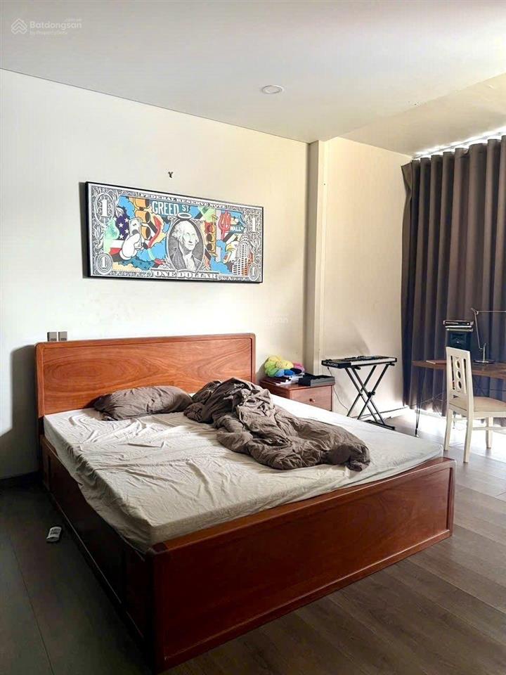 Nhà bán mt đường ca văn thỉnh, bàu cát, tân bình, dt 5,1x26m, trệt, 3 lầu, st, 5 phòng ngủ, 23,x tỷ
