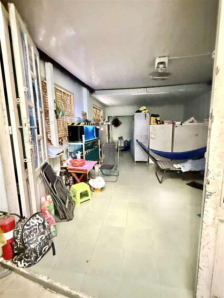 Nhà bán hai mặt tiền nguyễn trọng tuyển, p 2, tân bình, dt 4,3x16m, 3 lầu, hđ 20tr/th, giá 11,2 tỷ
