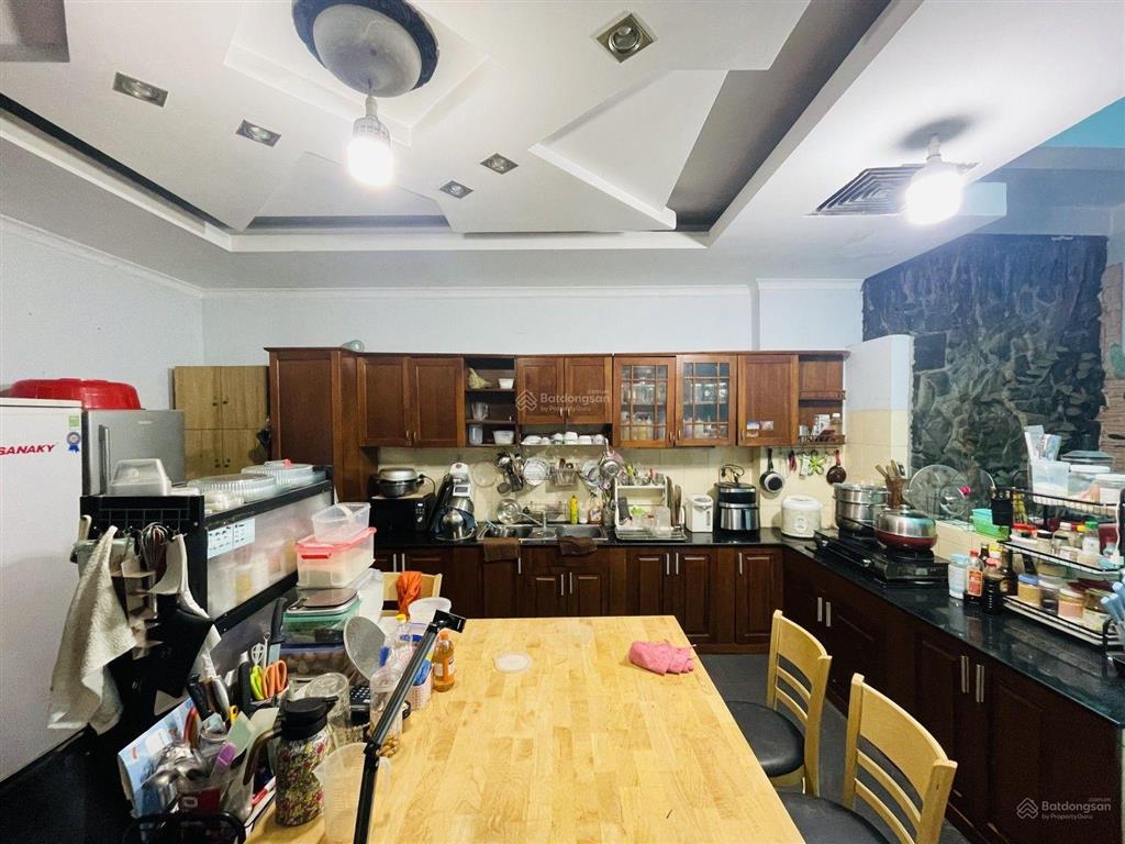 Nhà bán 8/... nguyễn đình khơi, p4, tân bình, dt 5x28,2m, 4 lầu, 7 phòng, siêu vị trí, giá 22,5 tỷ